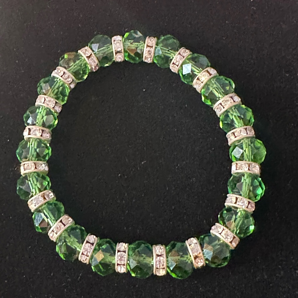 Light Green Faceted Resin Crystal Beaded Stretch Bracelet Austrian Czech CZ - Picture 3 of 9